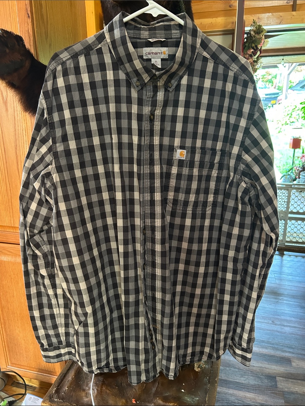 Carhartt Men’s Black and White Plaid Long-Sleeve Button-Down Shirt
